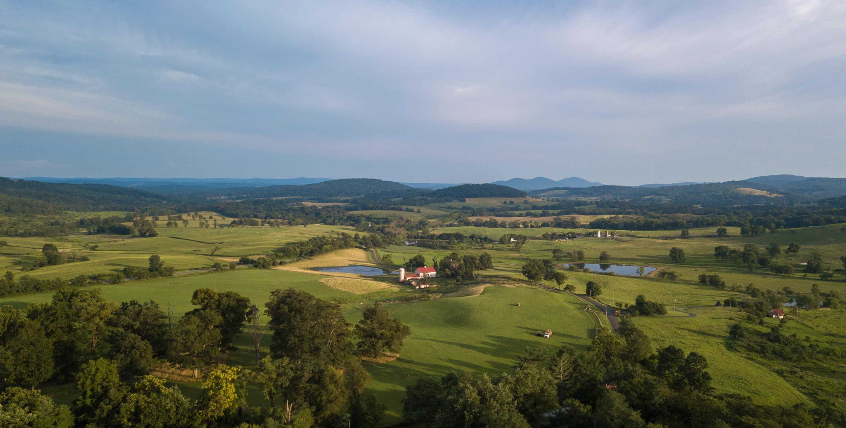 Aerial photo of the countryside around Paris Virginia
